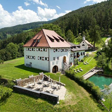 Ansitz Fonteklaus Hotel Laion Exterior foto
