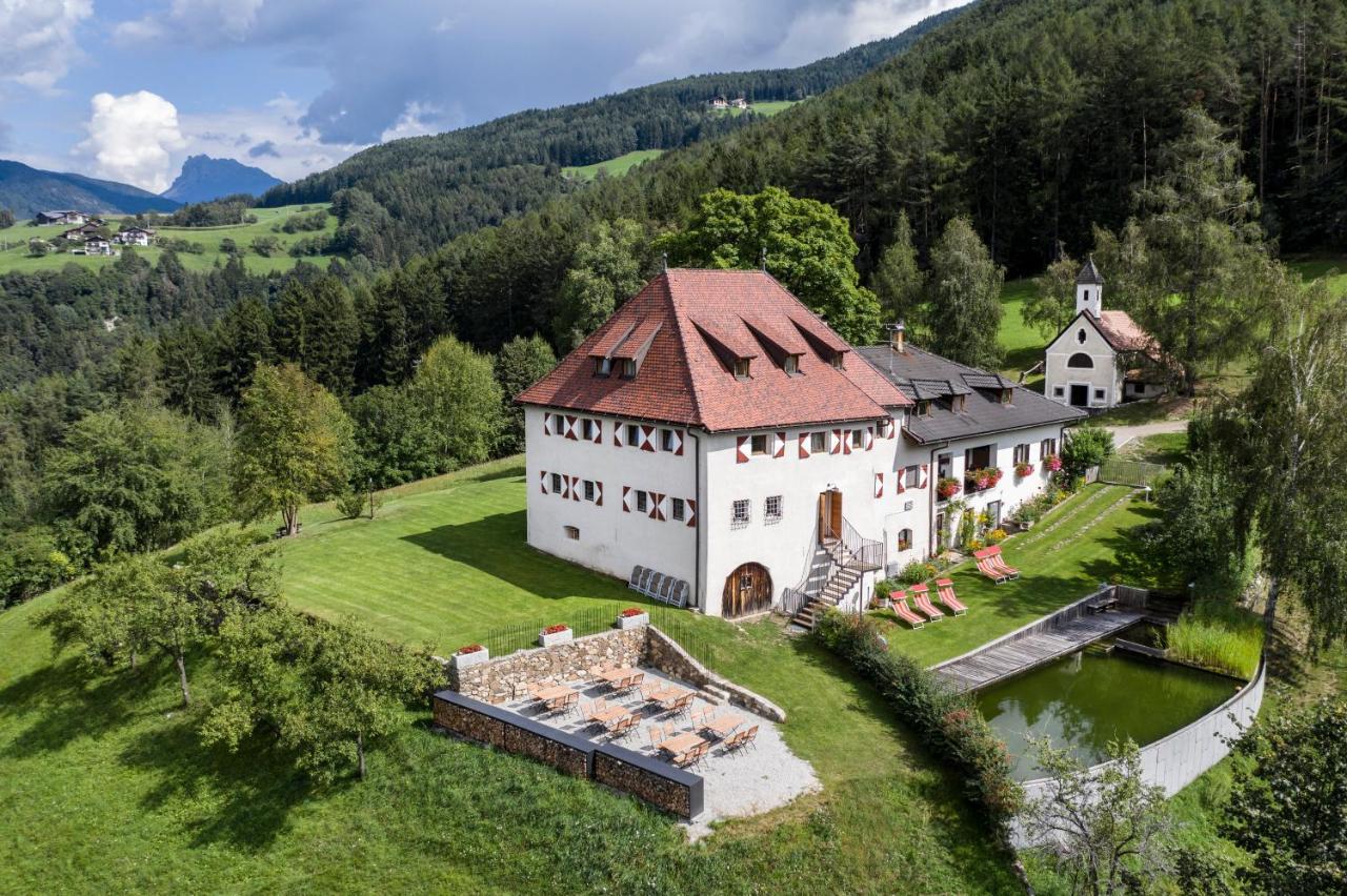 Ansitz Fonteklaus Hotel Laion Exterior foto